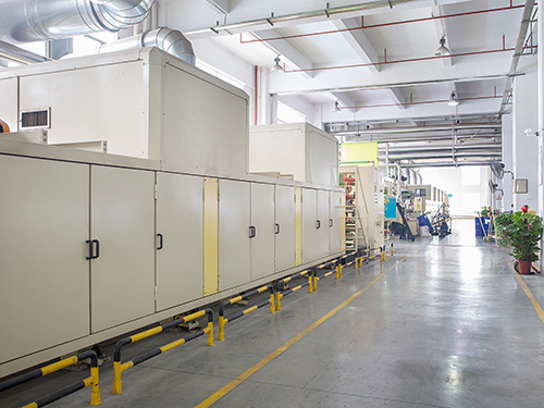 過膠生產(chǎn)設(shè)備